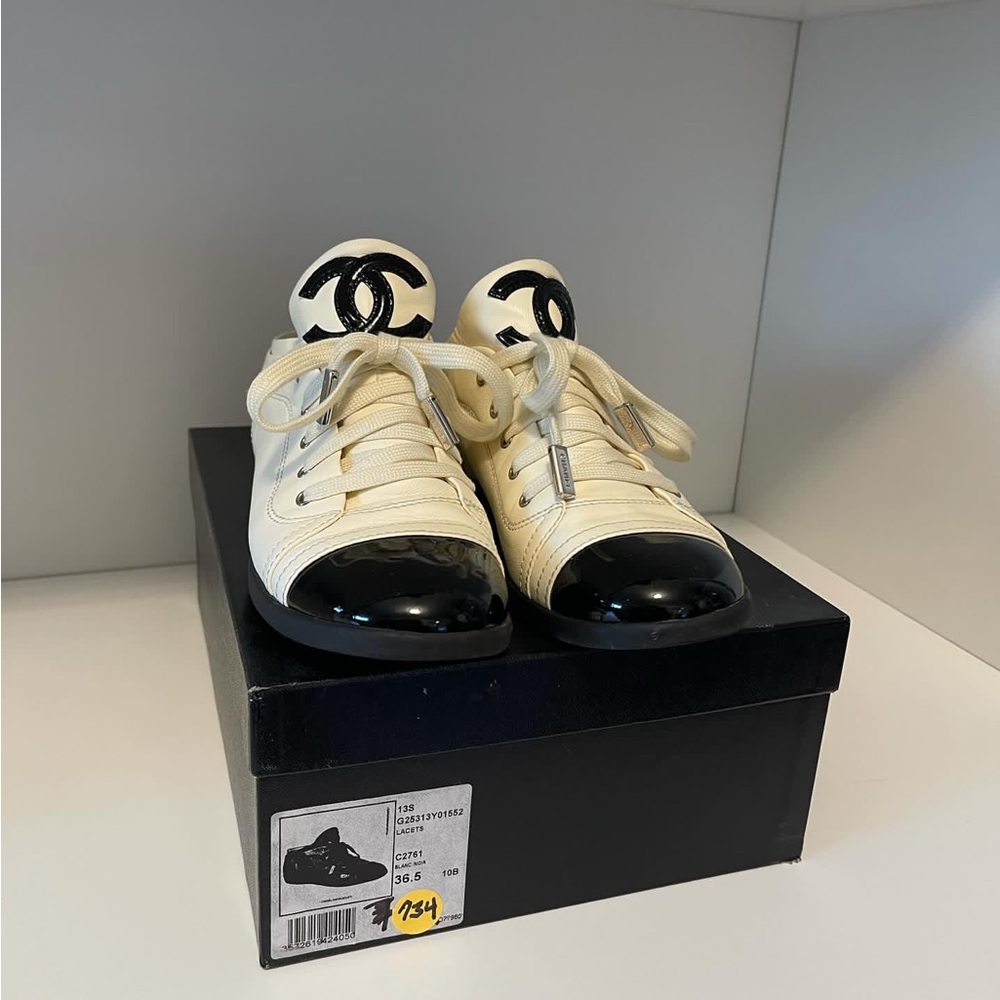 CHANEL - Black and White Lace Up